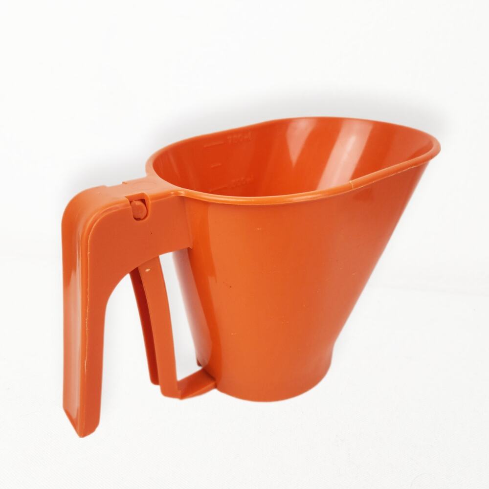 Vintage 70s Orange Flour Sifter by Rubbermaid